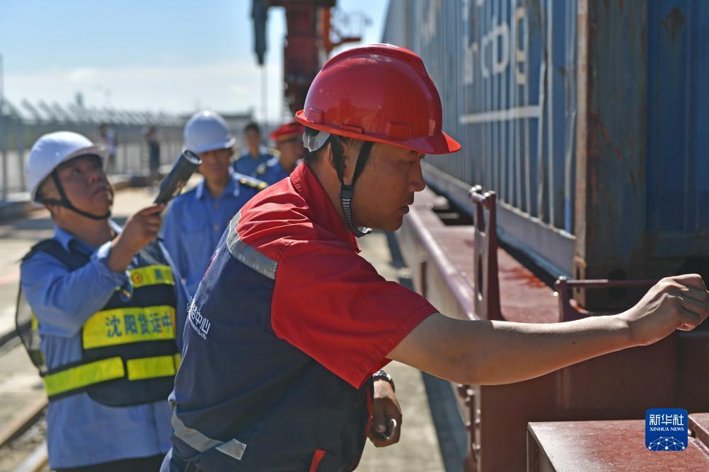 奔驰游戏网